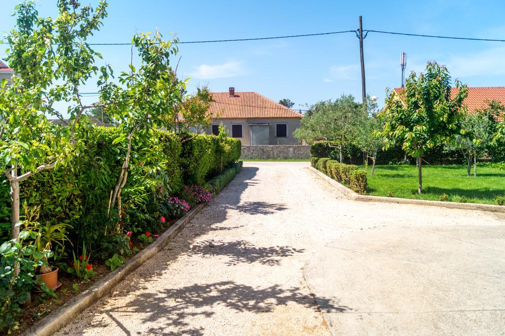 Apartmani Marino Privlaka  Buitenkant foto