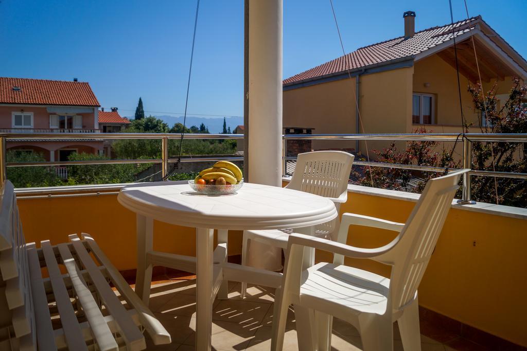 Apartmani Marino Privlaka  Buitenkant foto