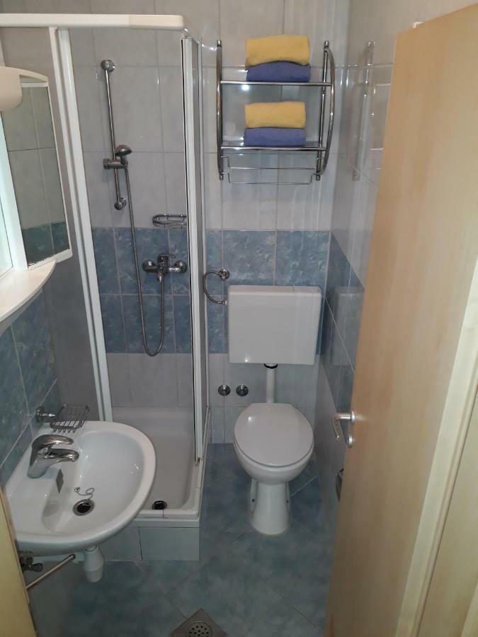 Apartmani Marino Privlaka  Buitenkant foto