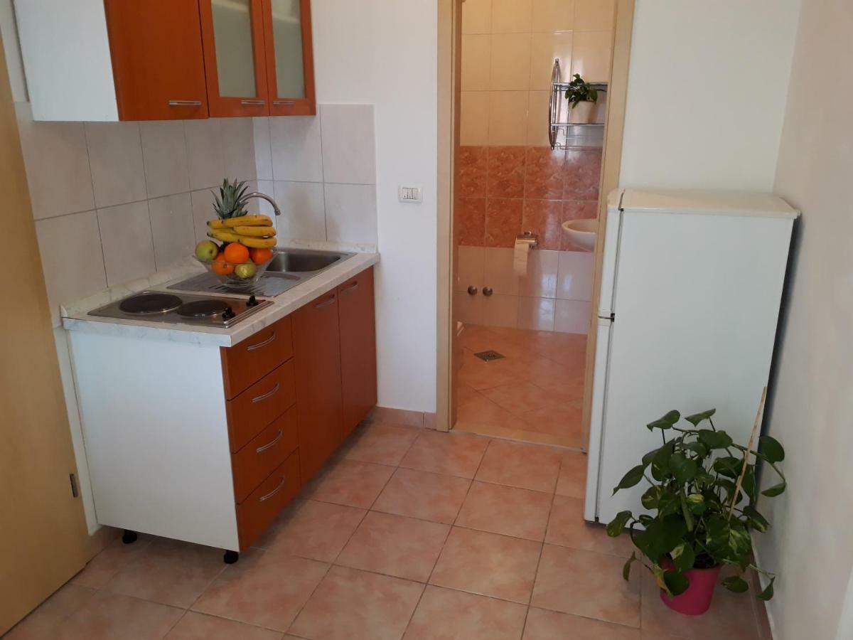Apartmani Marino Privlaka  Buitenkant foto