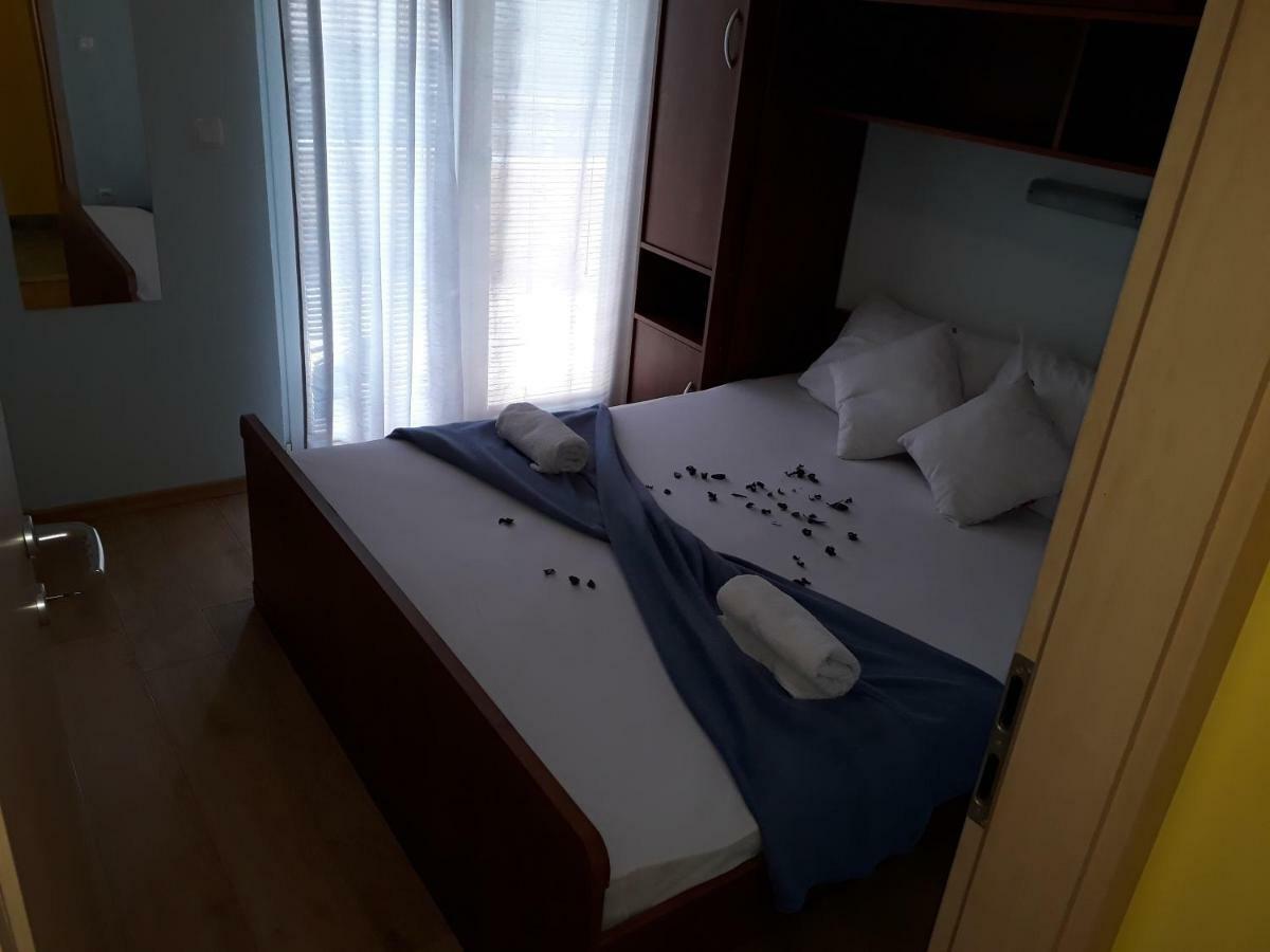 Apartmani Marino Privlaka  Buitenkant foto