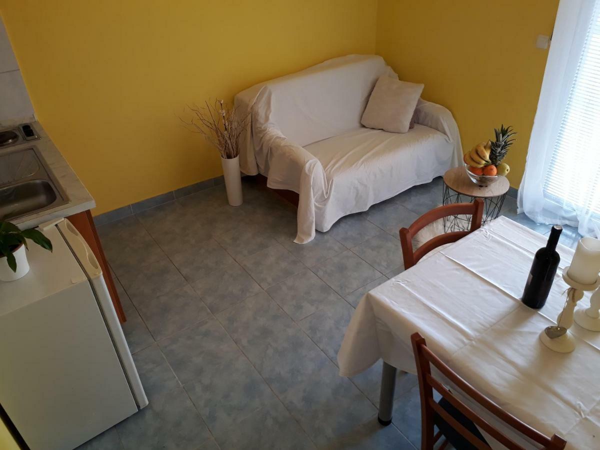 Apartmani Marino Privlaka  Buitenkant foto