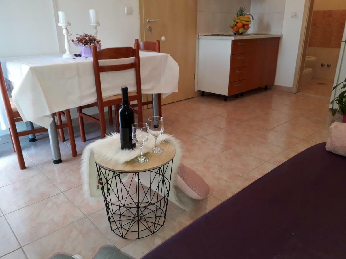 Apartmani Marino Privlaka  Buitenkant foto